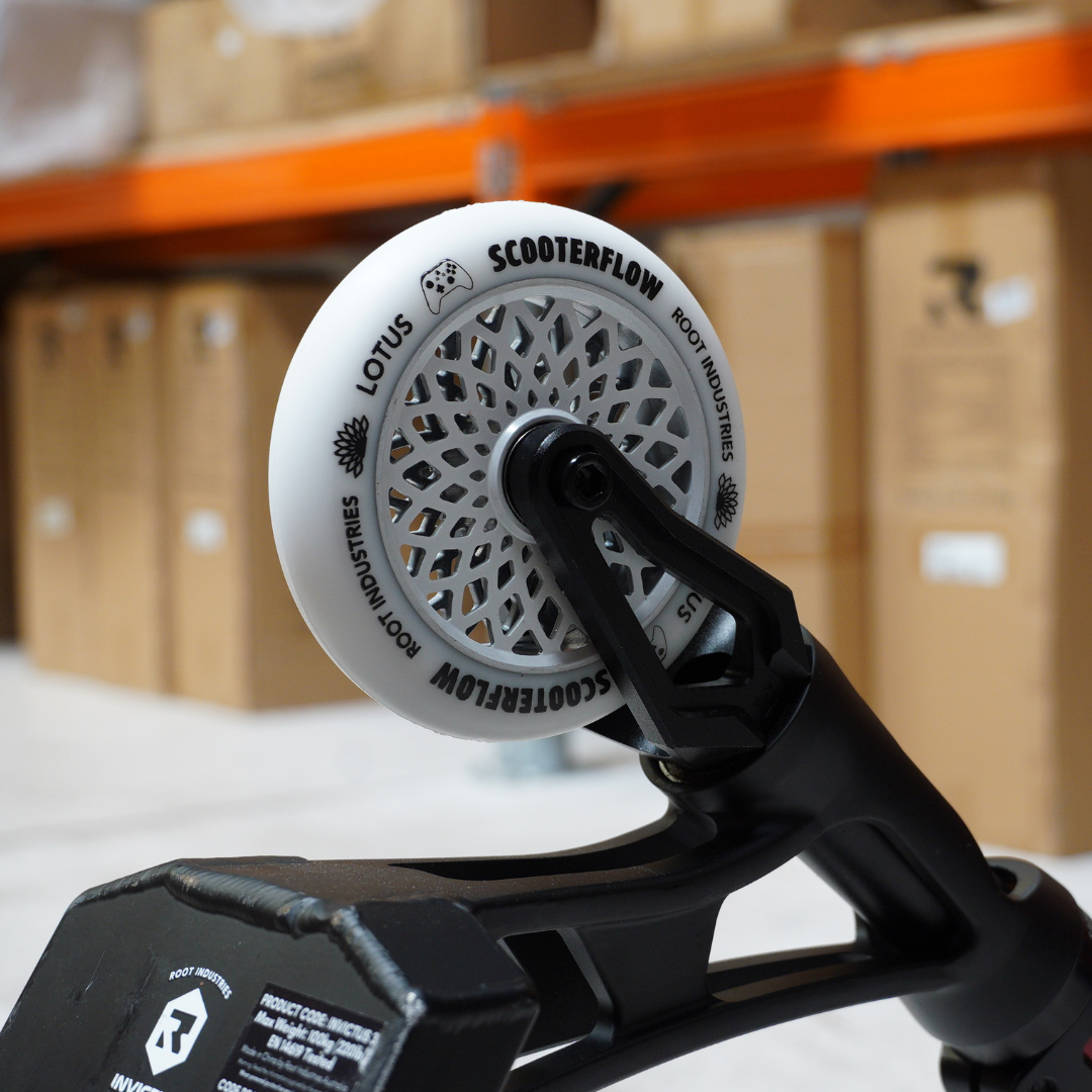 Lotus 110mm Wheels - Scooterflow - White/White
