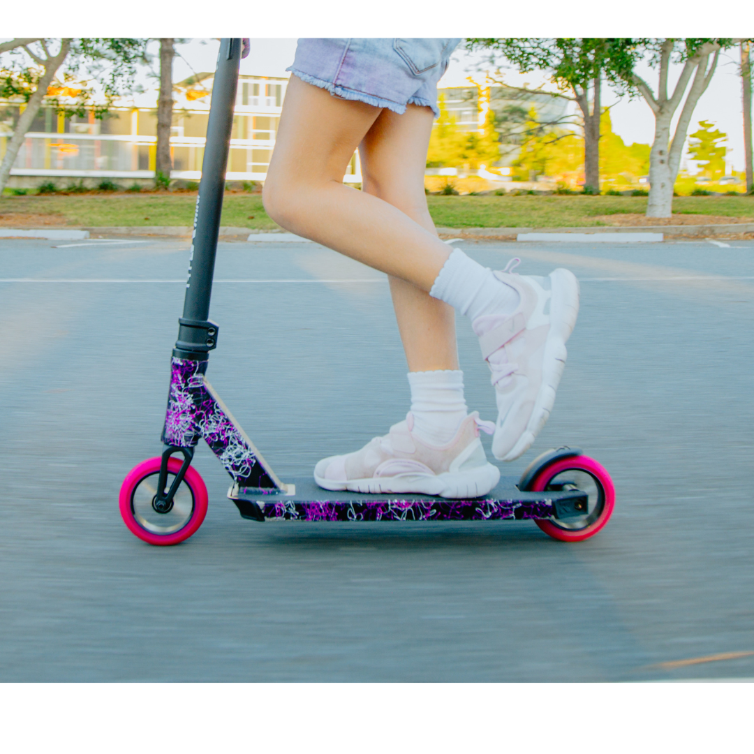 Type R Mini Scooter - Pink Splatter - Ex-Photoshoot